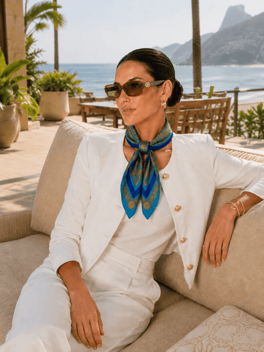 Lenço Feminino Acetinado 70x70 Celestine | Uso Versátil