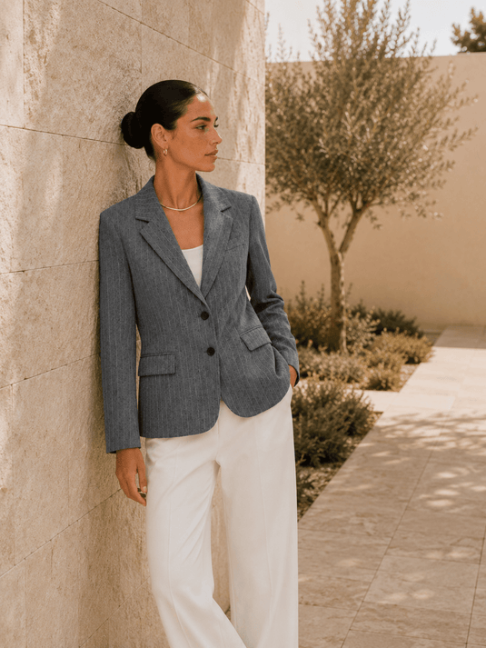 Blazer Feminino de Alfaiataria Risca de Giz Mirelle